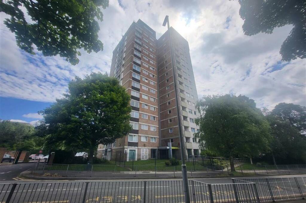 2-bed flat on Apartment 41 Beech Rise Roughwood Drive Liverpool L33 8WY, Liverpool, L33 8WY, £10,000