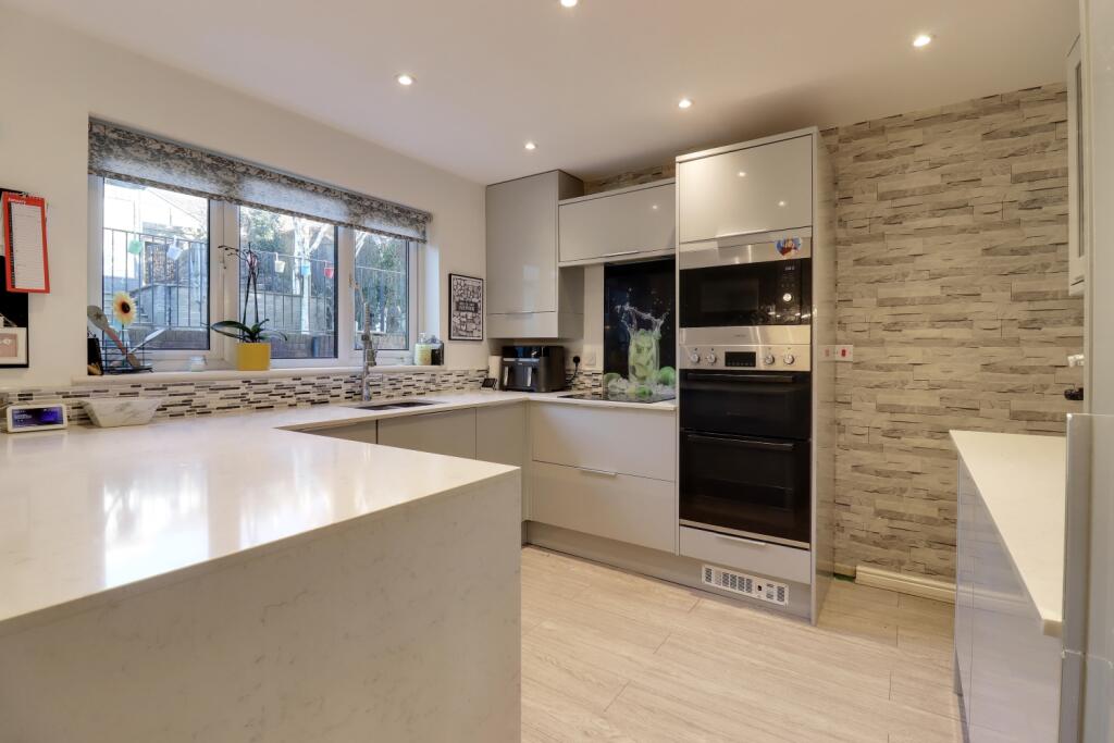 Main image of property: Swallow Close, North Cornelly, Bridgend, CF33