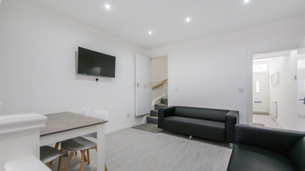 House in Birmingham - View 3