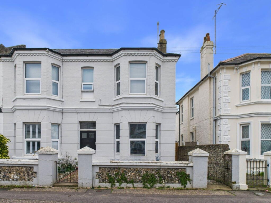Main image of property: Madeira Avenue, Worthing, BN11 2BA