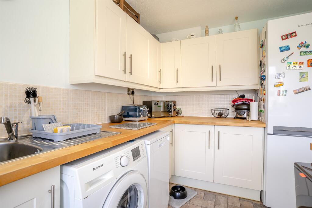 House in Newport, Chepstow - View 3