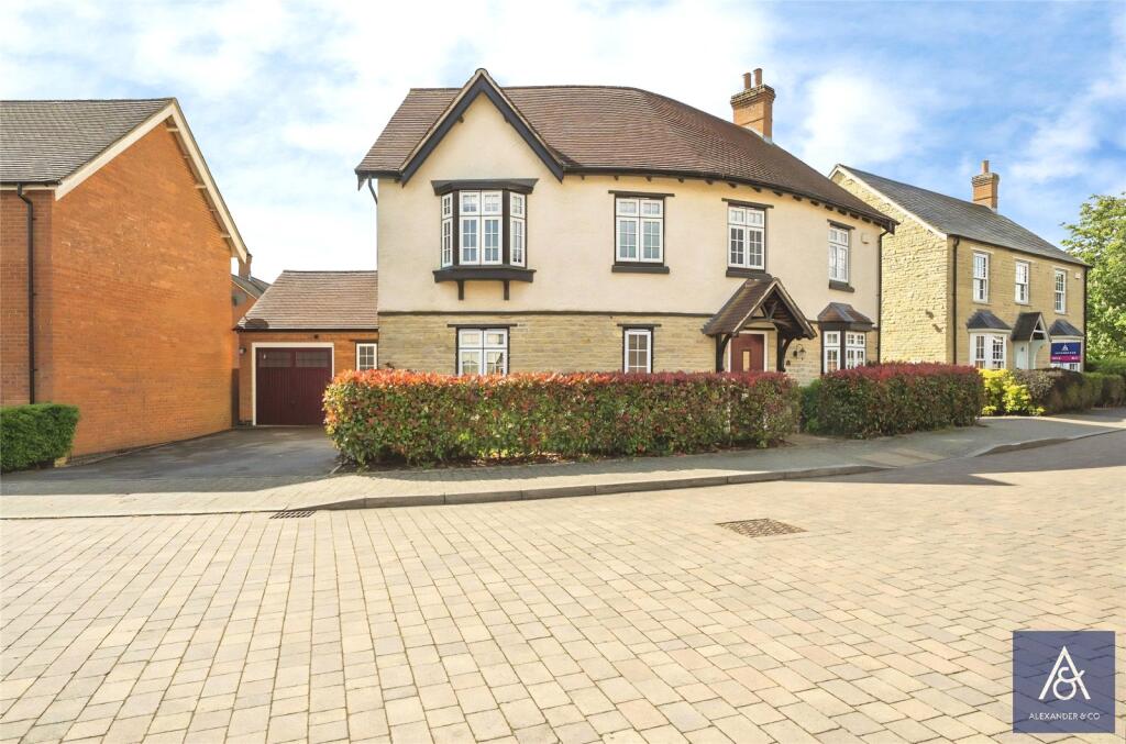 Main image of property: Bronnley Way, Brackley, Northamptonshire
