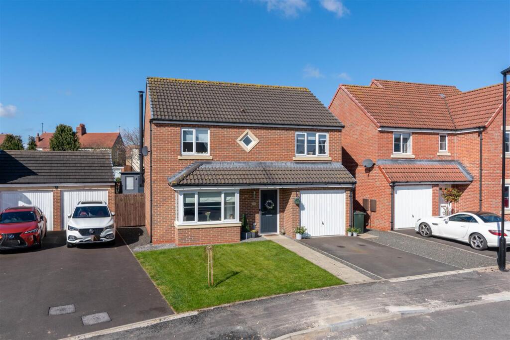 4-bed detached on Foxglove Place, Five Mile Park, NE13, £390,000