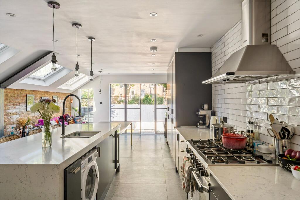 Main image of property: Landcroft Road, London SE22