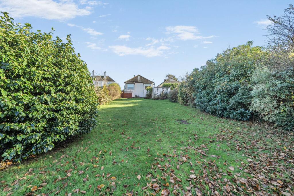 4-bed detached on Callington. PL17, £330,000