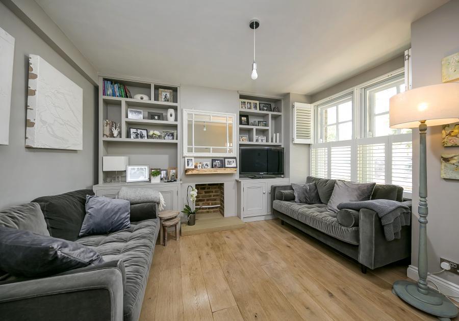 Main image of property: Chertsey Road, Twickenham, London, TW1 1JQ