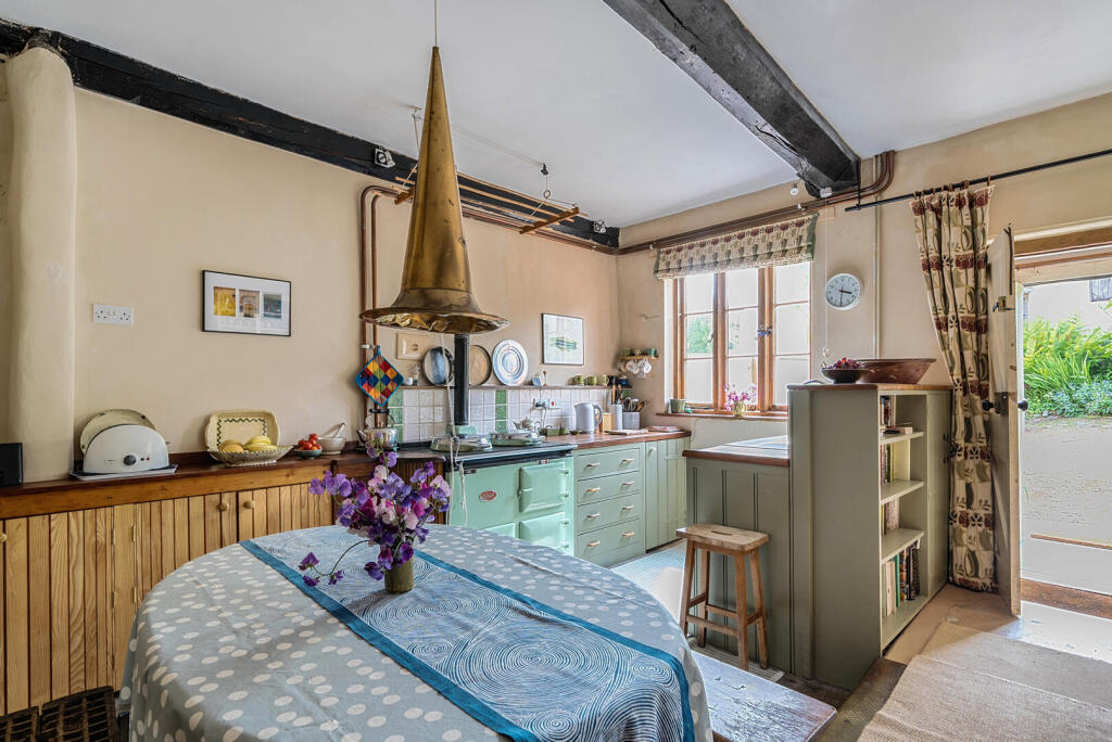 House in Exeter - View 5
