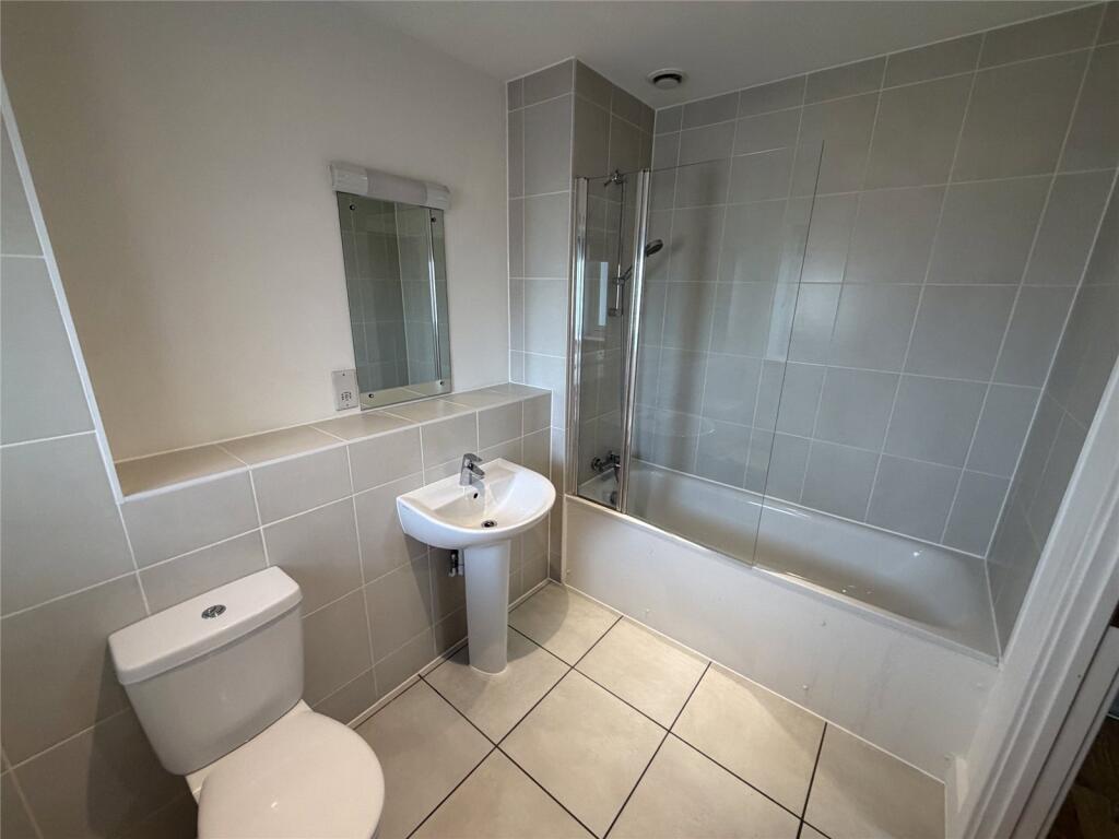 House in London - View 4