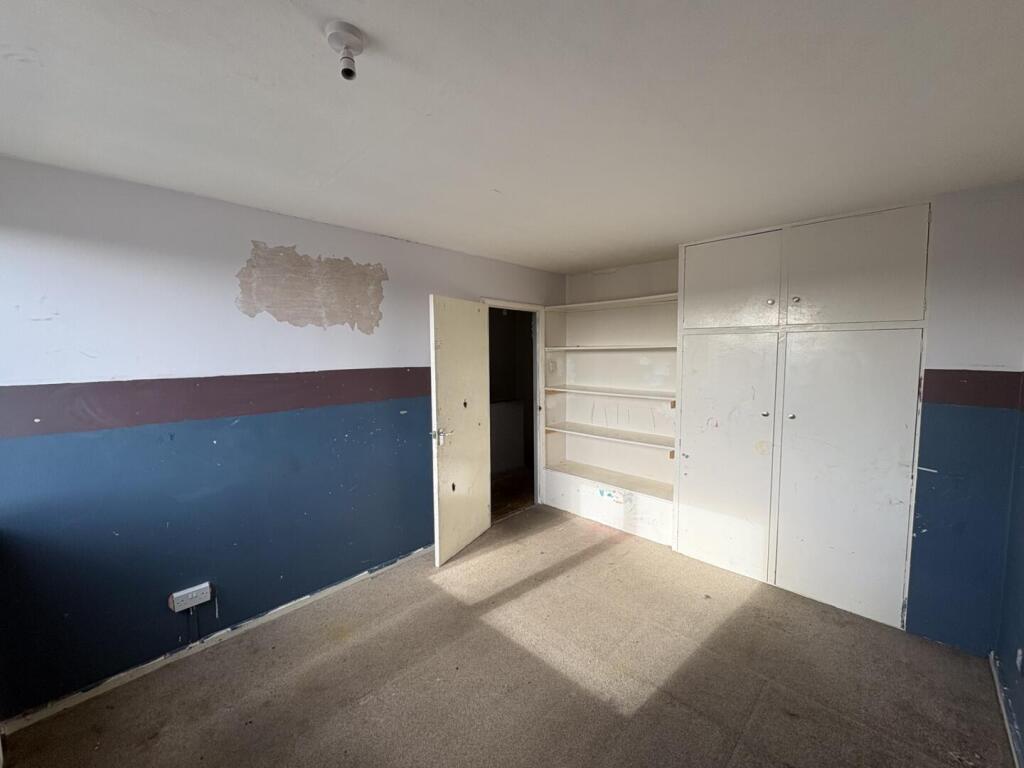 Apartment in Waverley, Frith Hill, Godalming - View 5