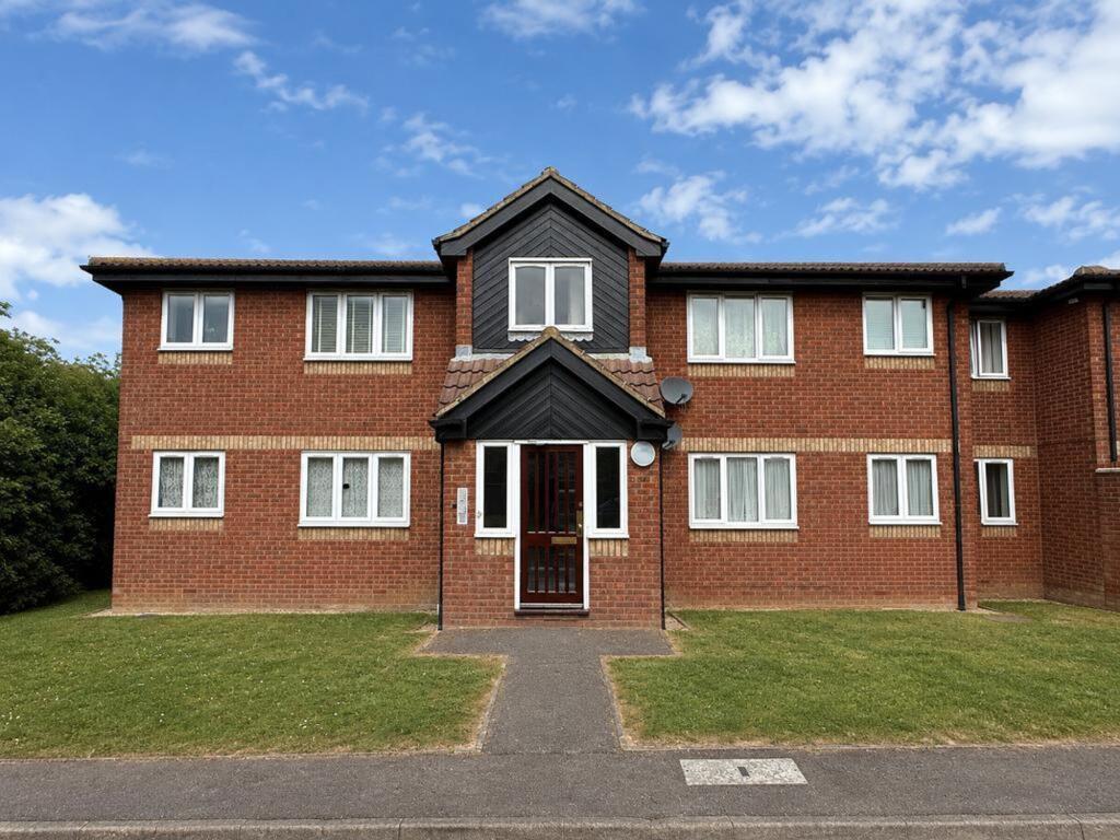 Main image of property: Rodeheath, Luton, LU4