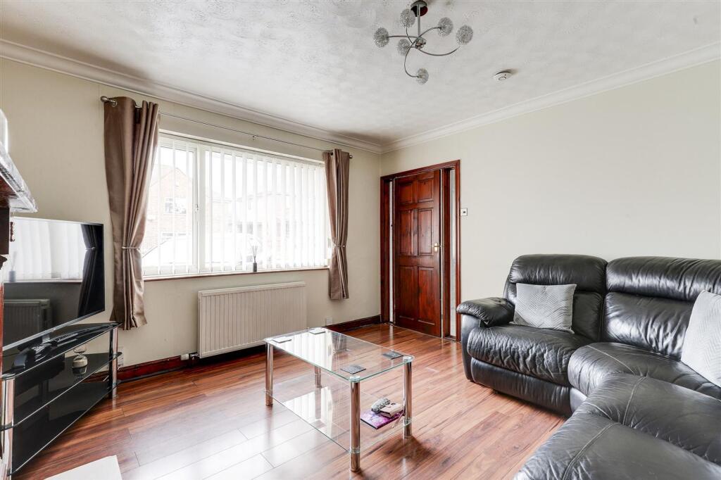 House in Nottingham, Redhill - View 3