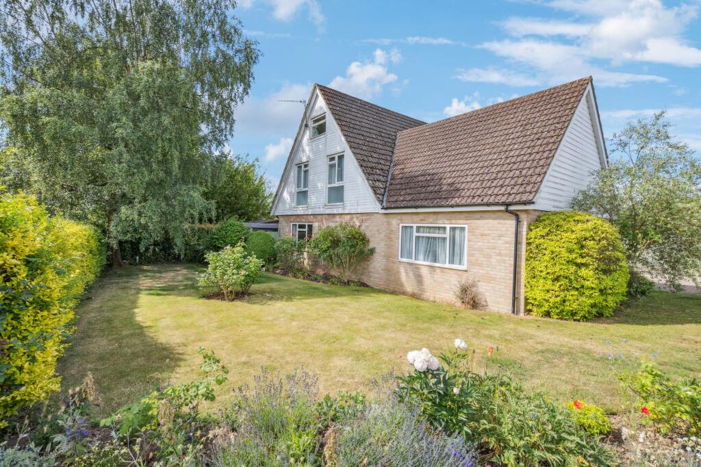 Main image of property: Bealings End, Beaconsfield, HP9