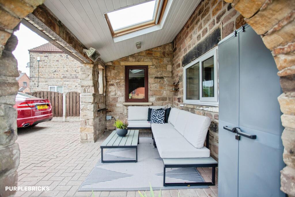House in Sheffield - View 4