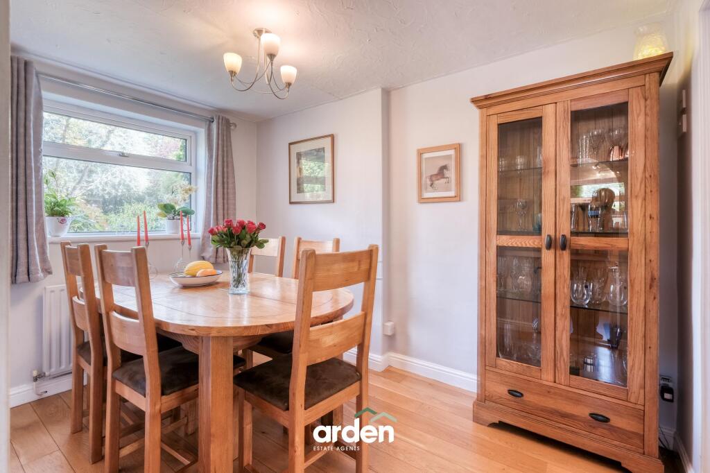 House in Bromsgrove, Beoley - More