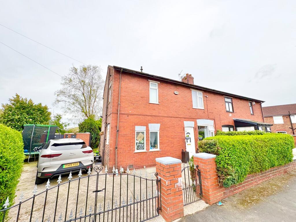 Main image of property: Westbourne Avenue, Leigh
