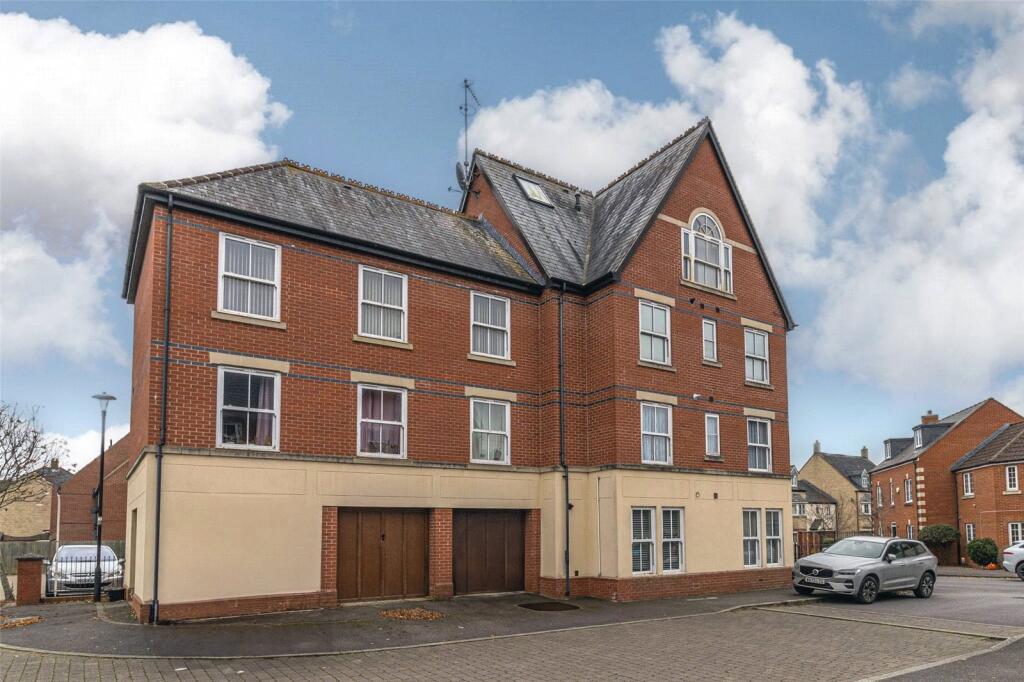 Main image of property: Luna Close, Oakhurst, Swindon, Wiltshire, SN25