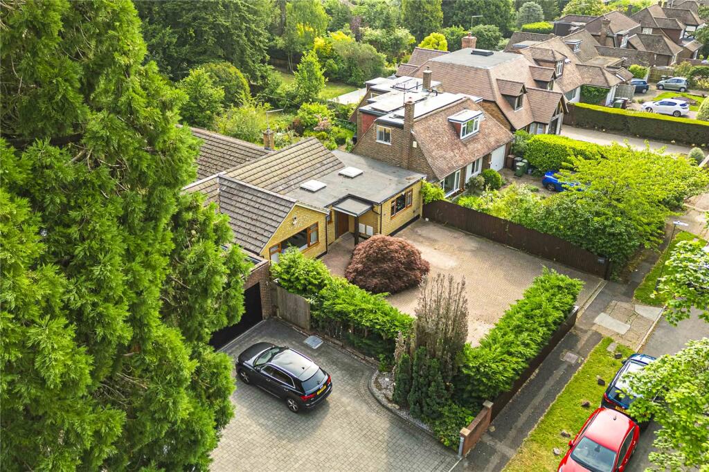 Main image of property: Williams Way, Radlett, Hertfordshire, WD7