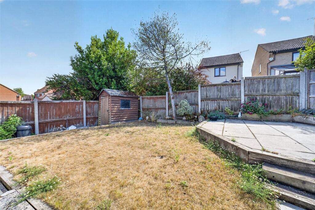 Harvey Close, Lawford, Manningtree, Essex, CO11 photo 4