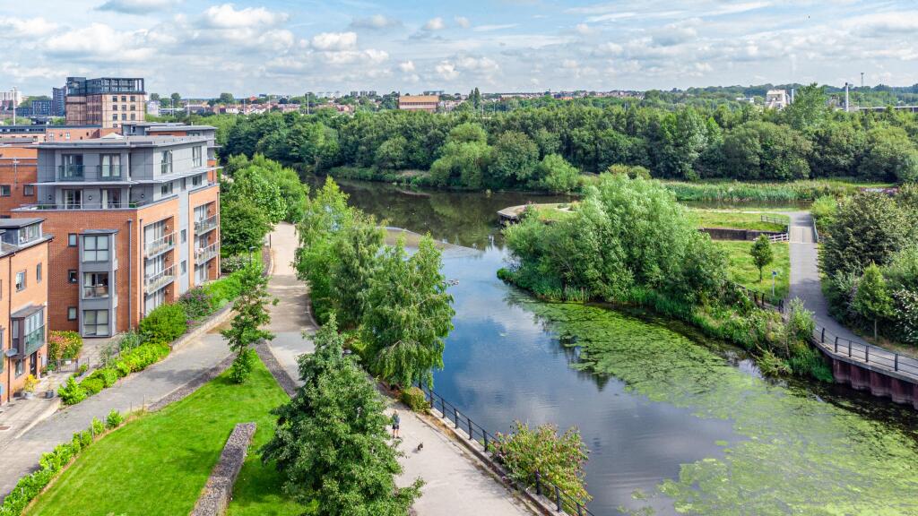 Main image of property: Cable Place, Leeds, LS10