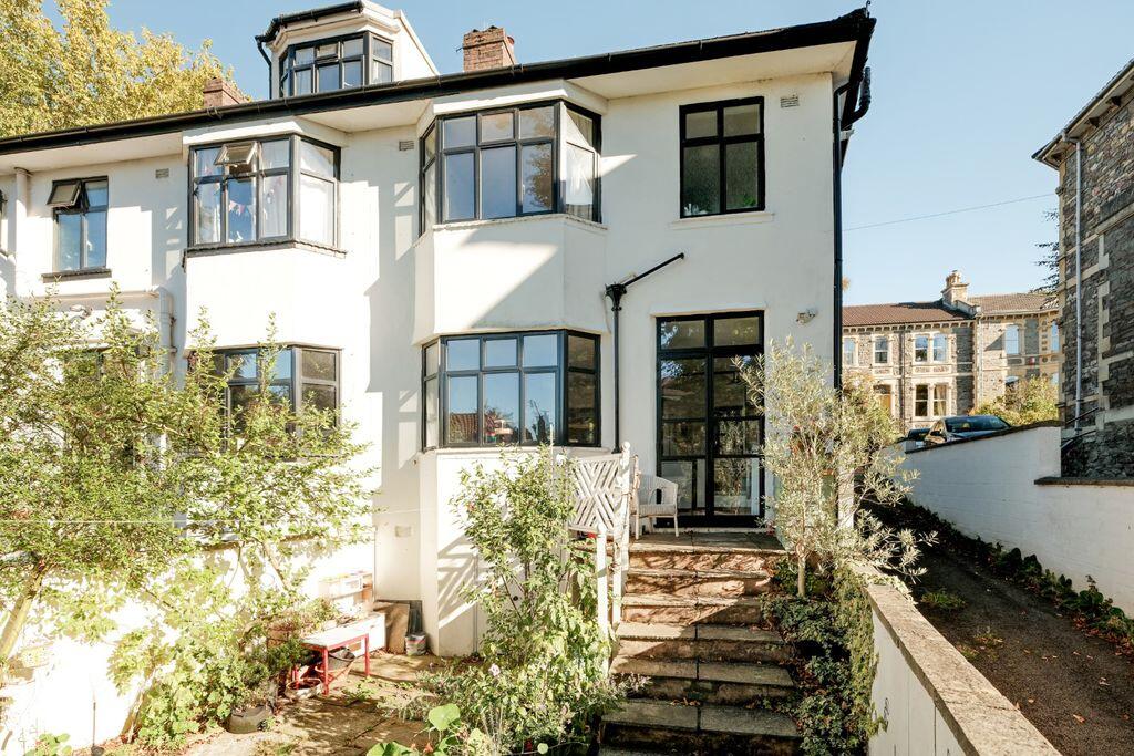 4-bed terraced on Ravenswood Road | Redland, £800,000