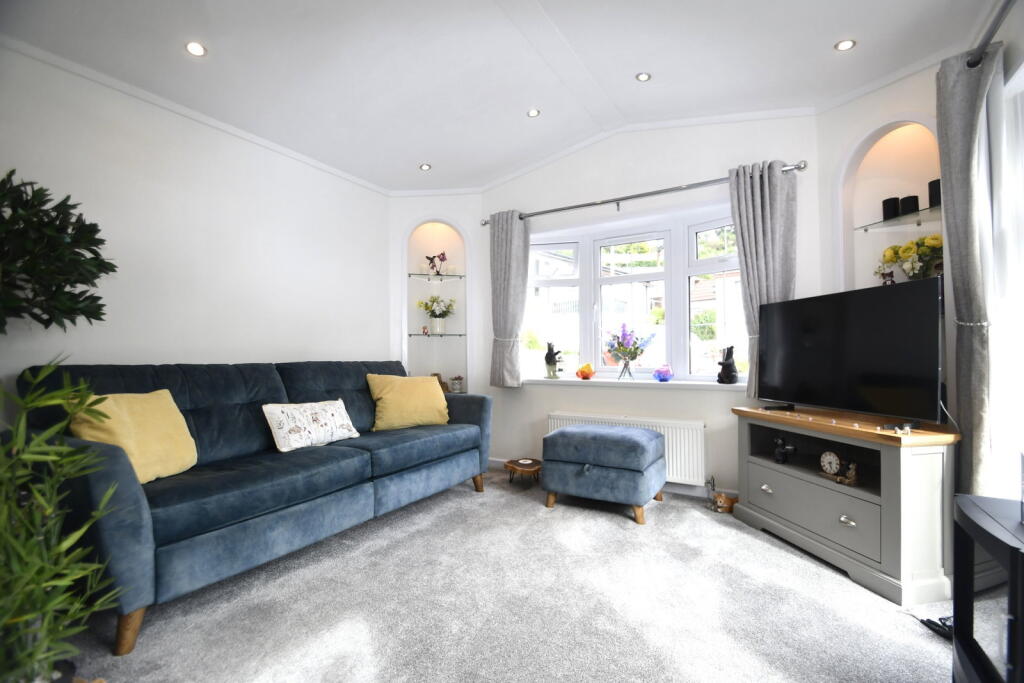 House in Truro - View 3