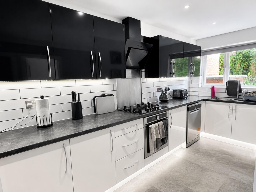 House in Northampton, St David's, Kingsthorpe - View 5