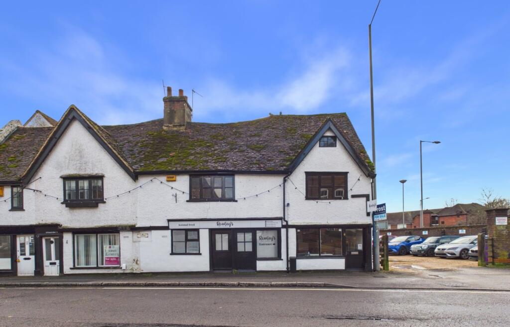 Main image of property: Church Street, Chesham, HP5