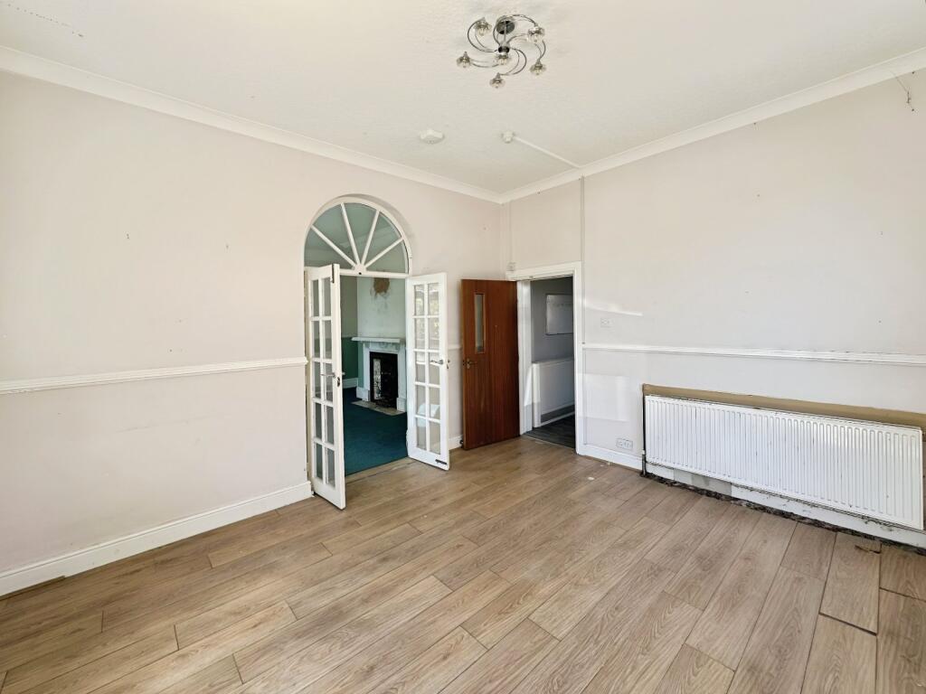 House in Wakefield - View 3