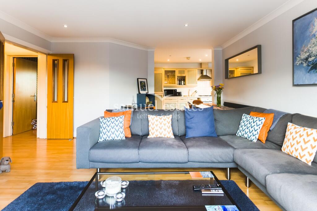 Apartment in London, Stockwell Park, Stockwell - View 4