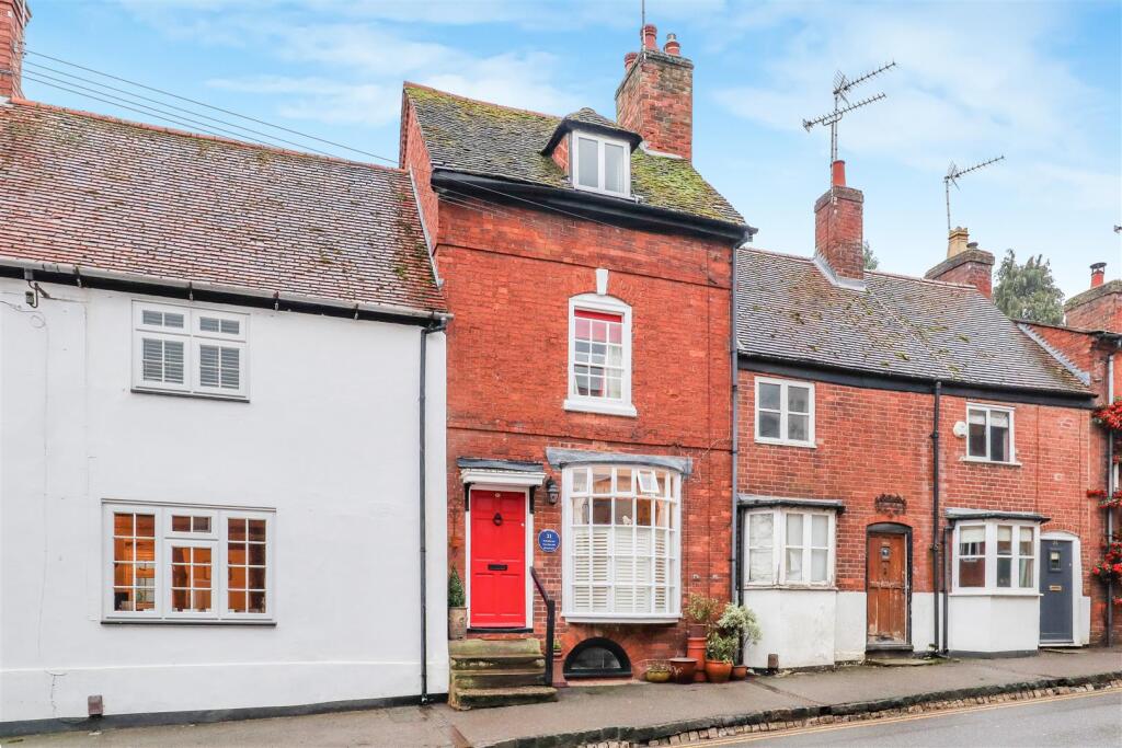 Main image of property: High Street, Kenilworth