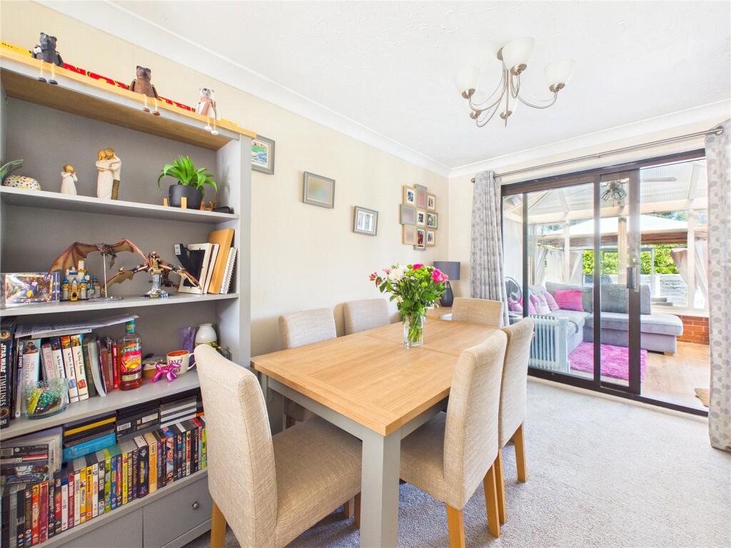 Coppice Way, Droitwich Spa, Worcestershire, WR9 photo 4