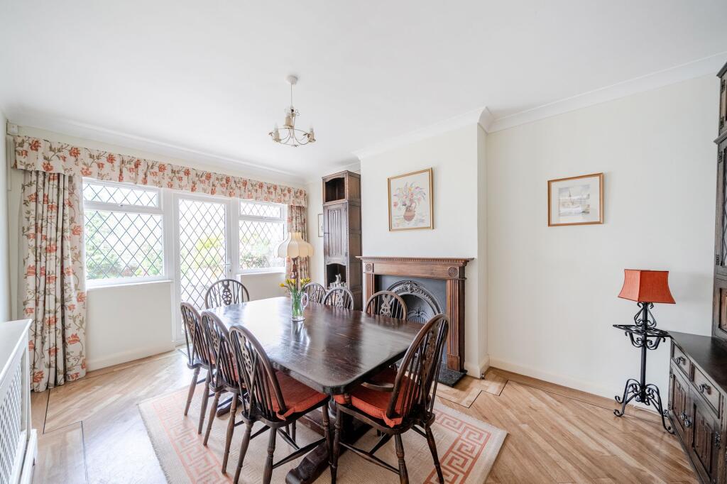 Lime Meadow Avenue, South Croydon, CR2 photo 4