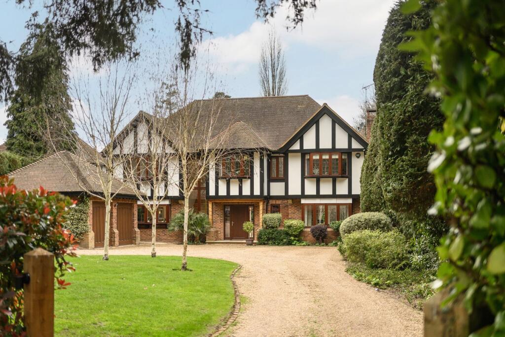 Main image of property: The Warren, East Horsley, Leatherhead, KT24