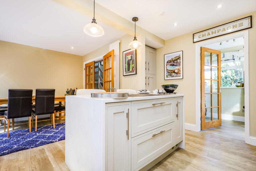 House in East Hampshire, Liss - View 4