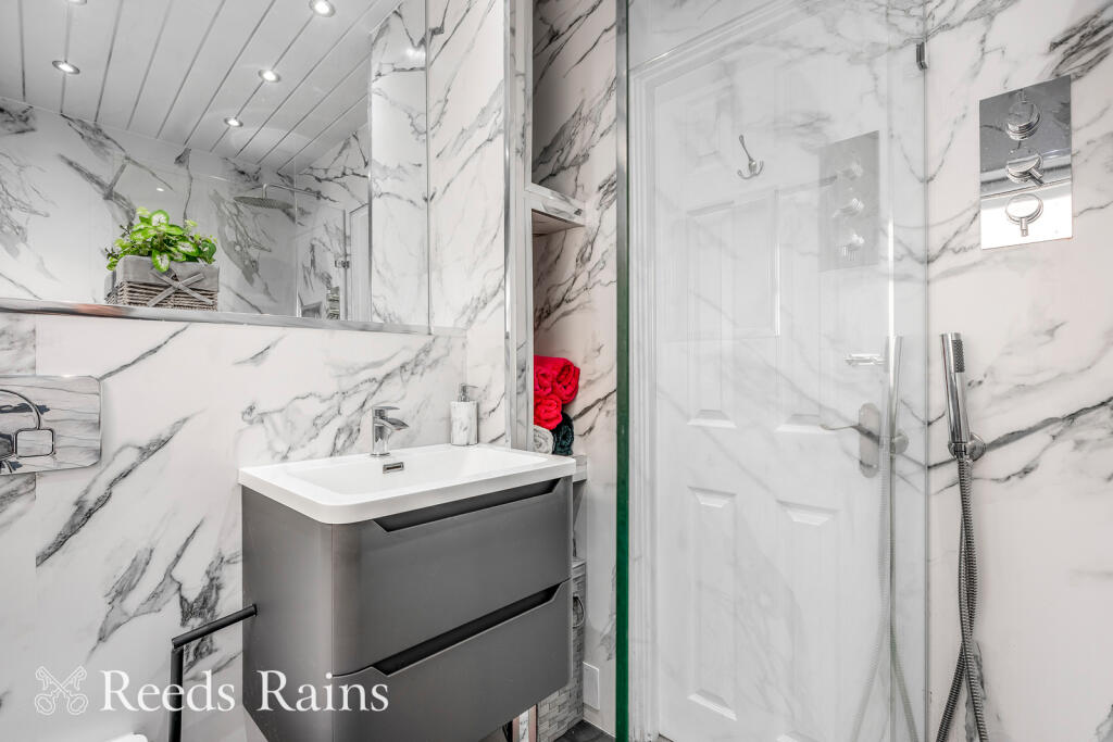 Additional image 21 of Langholme Close, Barrowford, Nelson, Lancashire, BB9