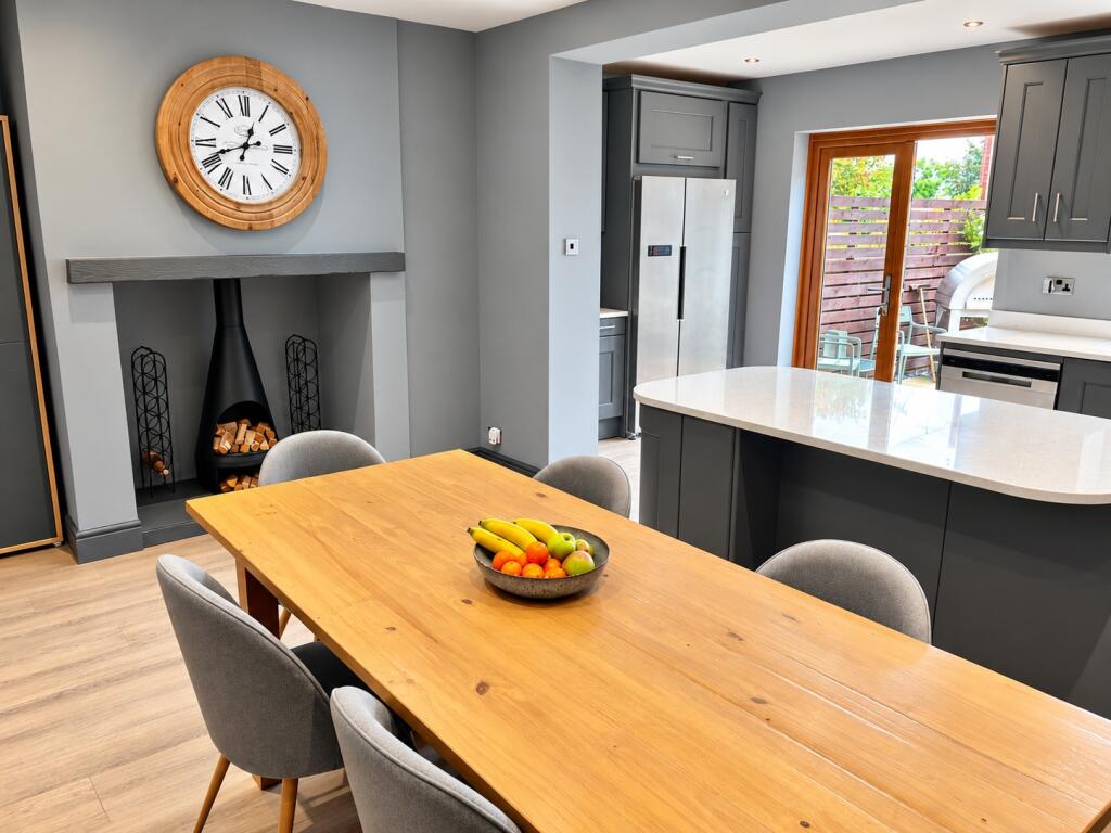 House in Kirklees, West Yorkshire - More
