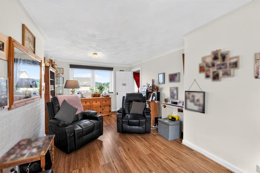 House in Kilmarnock, East Ayrshire - View 5