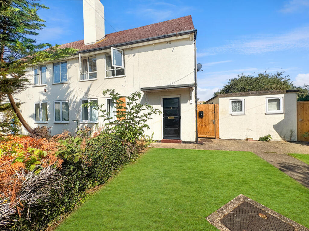 Main image of property: Paget Close, Trumpington, Cambridge