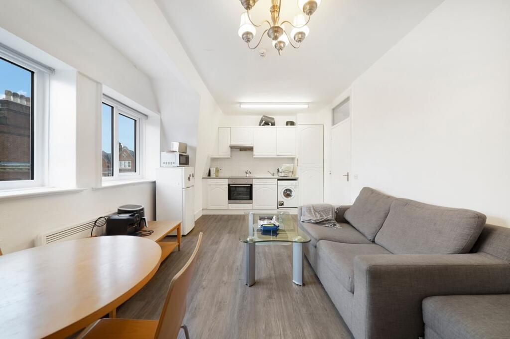 Apartment in London, City of Westminster - More