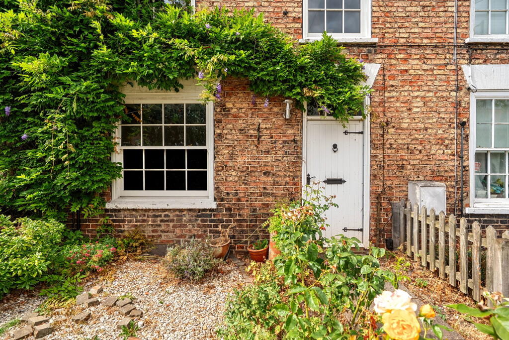 House in York, Stamford Bridge - View 2
