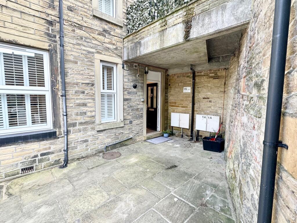 Main image of property: 61 High Street, Luddenden, HX2 6PX