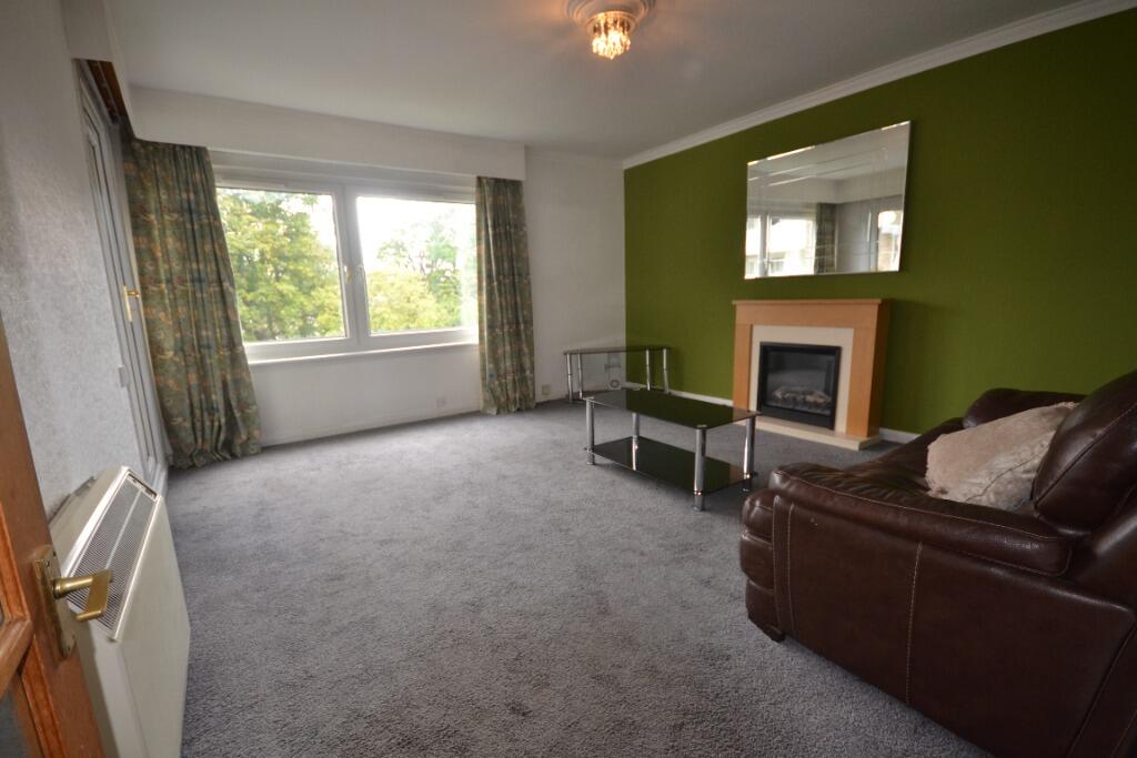 Apartment in Edinburgh, Barnton - View 3