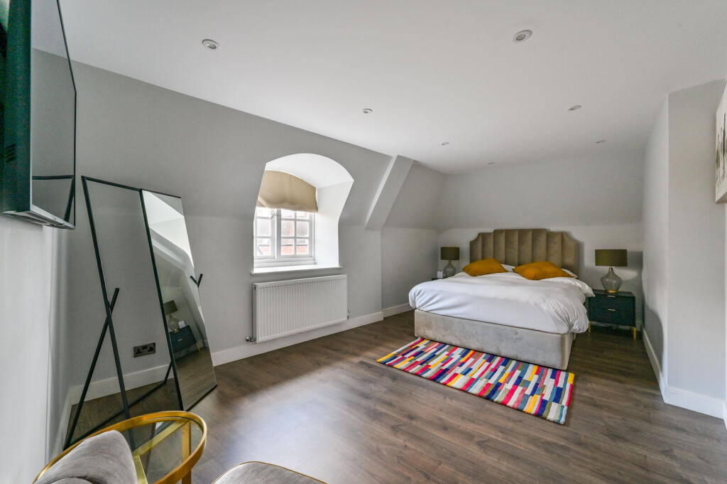 Apartment in London, City of Westminster - View 4