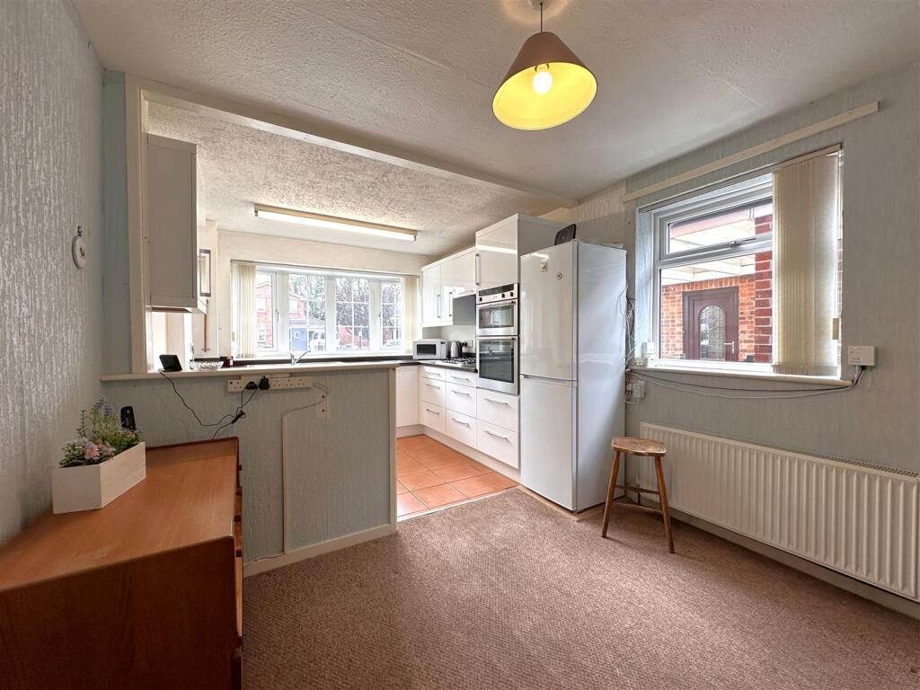 House in Newark, Balderton - View 4