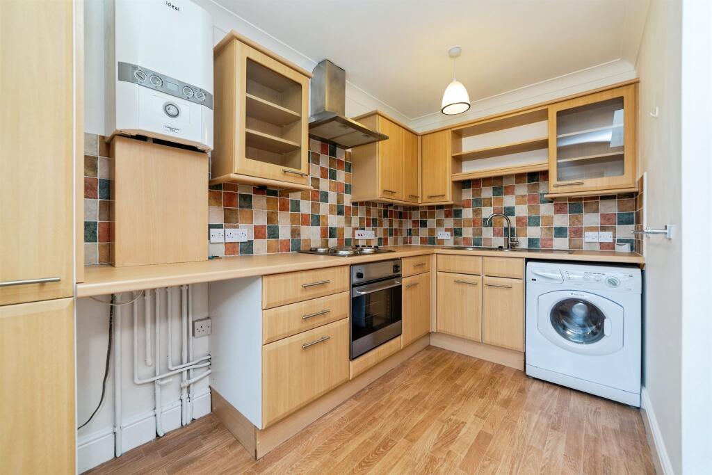House in East Hertfordshire, Hertford - View 5