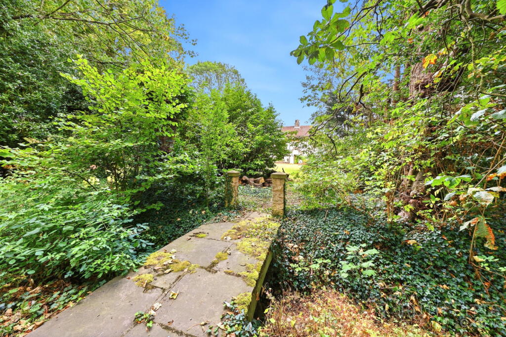 House in Doncaster - View 5