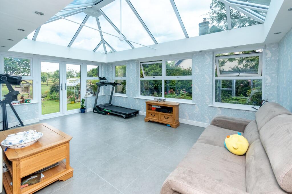 House in Croft, Warrington - View 3