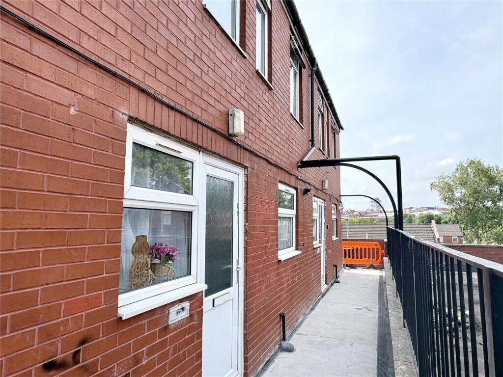 Main image of property: Waterloo Street, Glodwick, Oldham, OL4