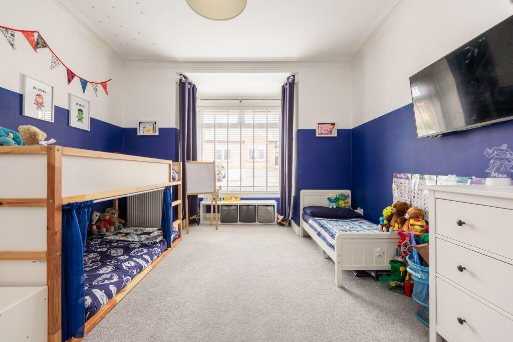 39 Pearce Avenue, Edinburgh, EH12 8SW - More