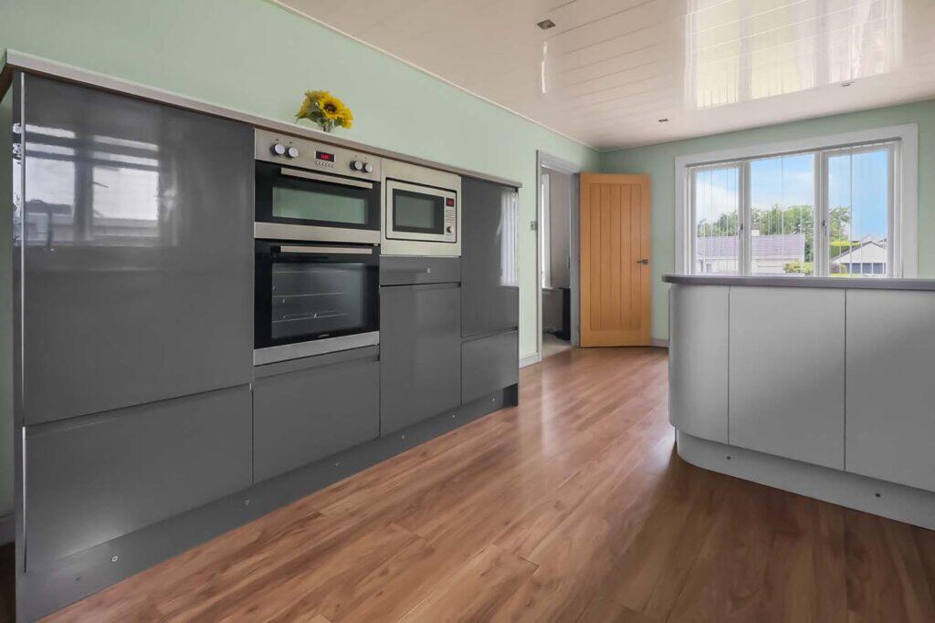 House in Motherwell - More